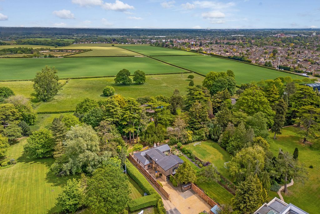 Additional image 22 of 5 bed detached house for saleFurze Platt Road, Maidenhead SL6