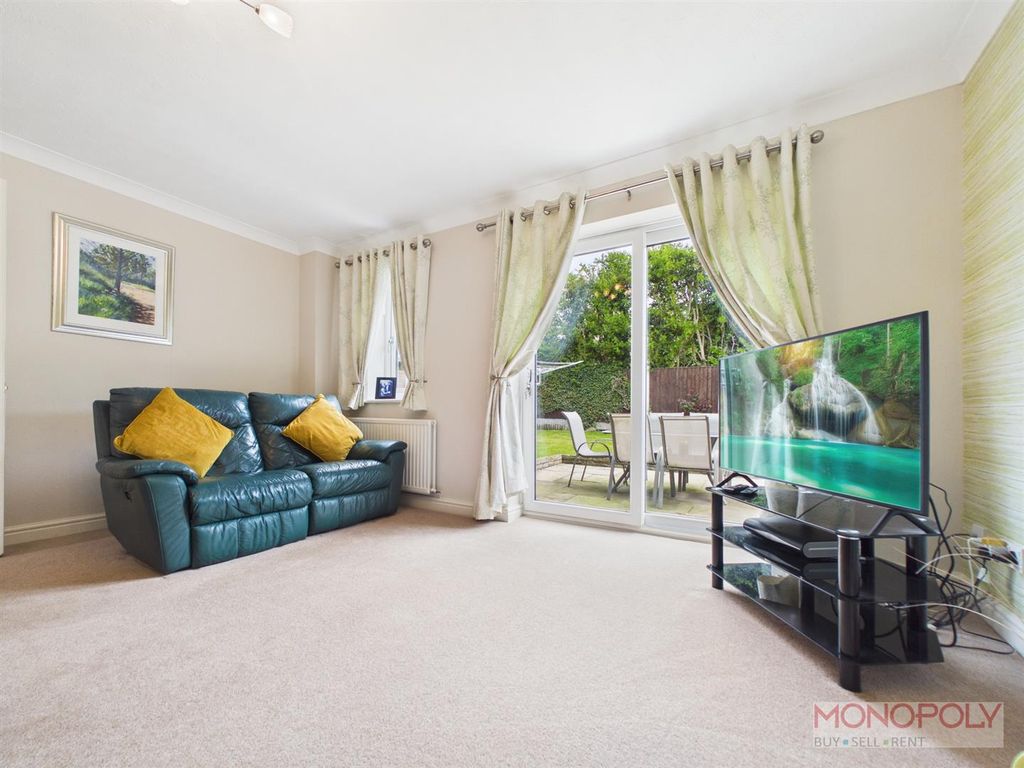 Property photo 3 of 23 Cam03815G0-Pr0432-Still007.Jpg