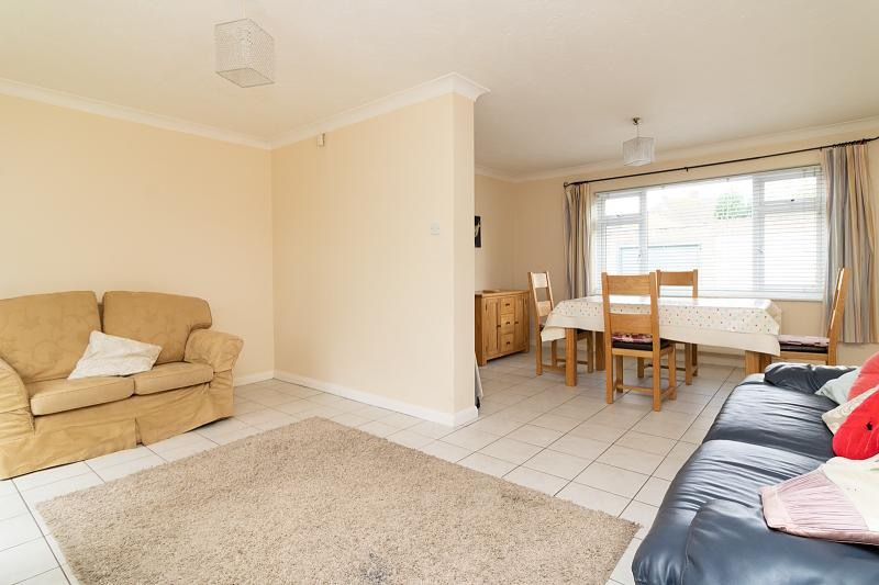 Property photo 3 of 10 1063615