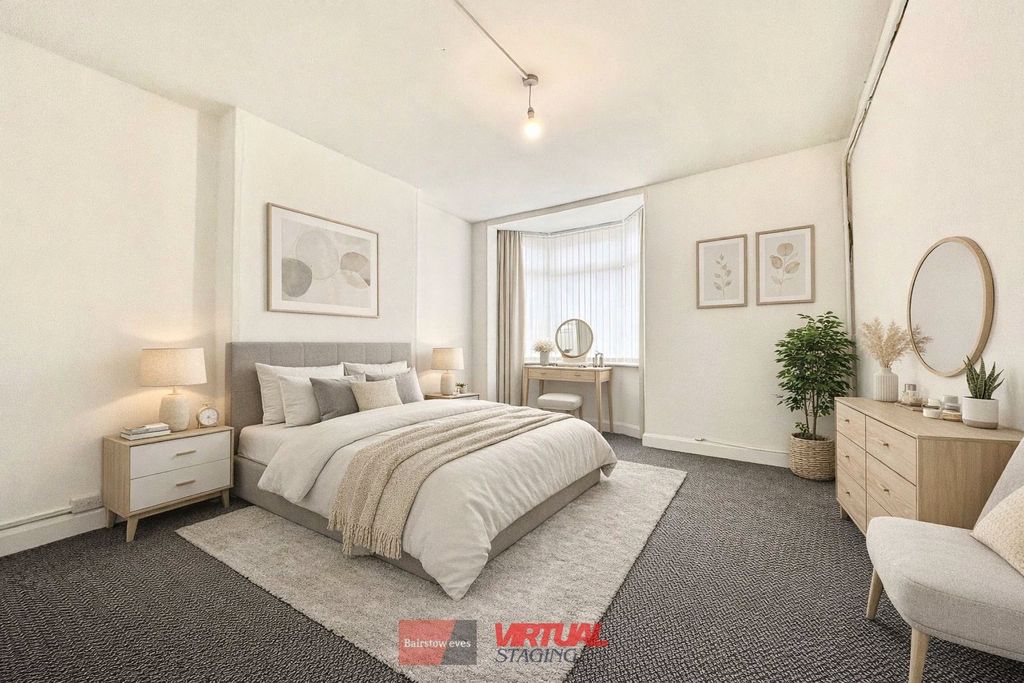 Property photo 2 of 15 Picture No. 33