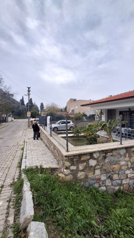 Property photo 3 of 28