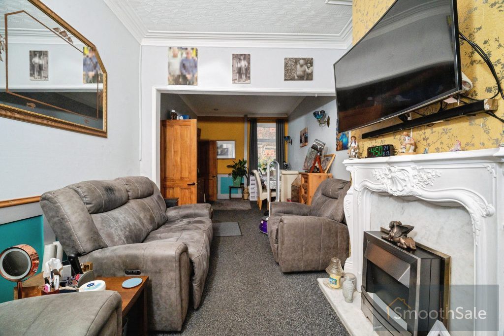 Property photo 3 of 16