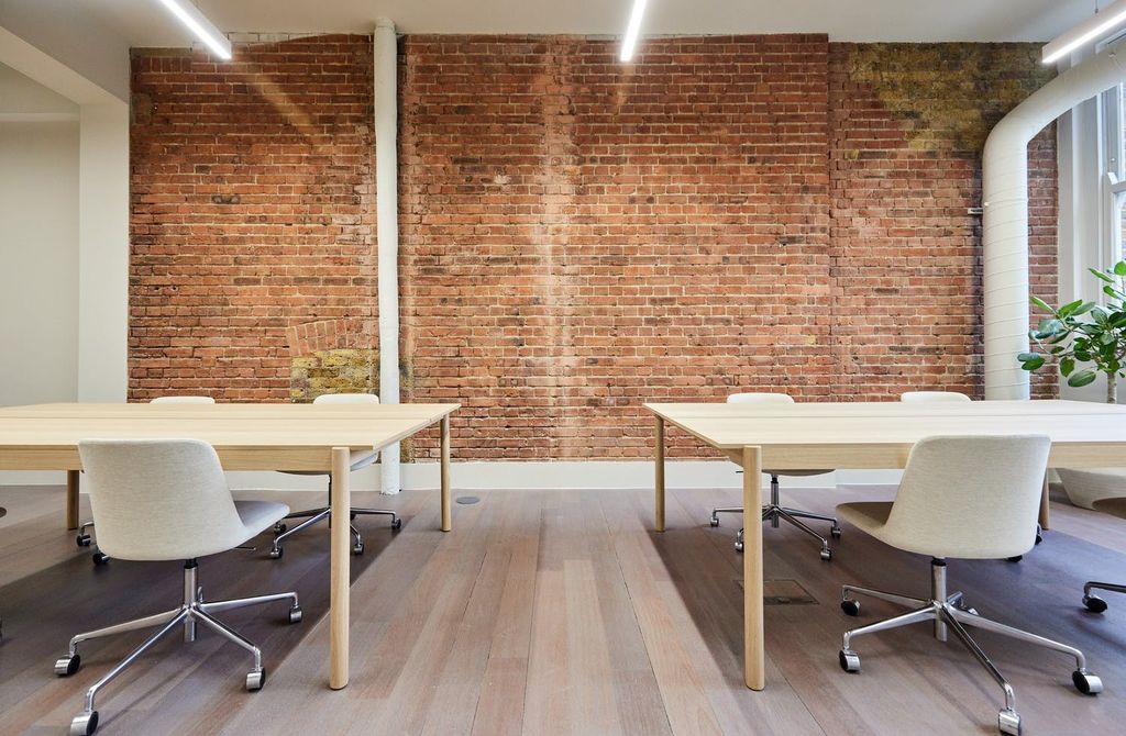 Property photo 3 of 7 Office Space