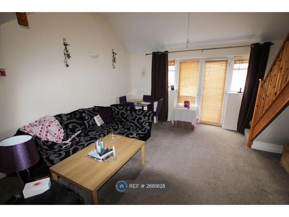 Property photo 3 of 5