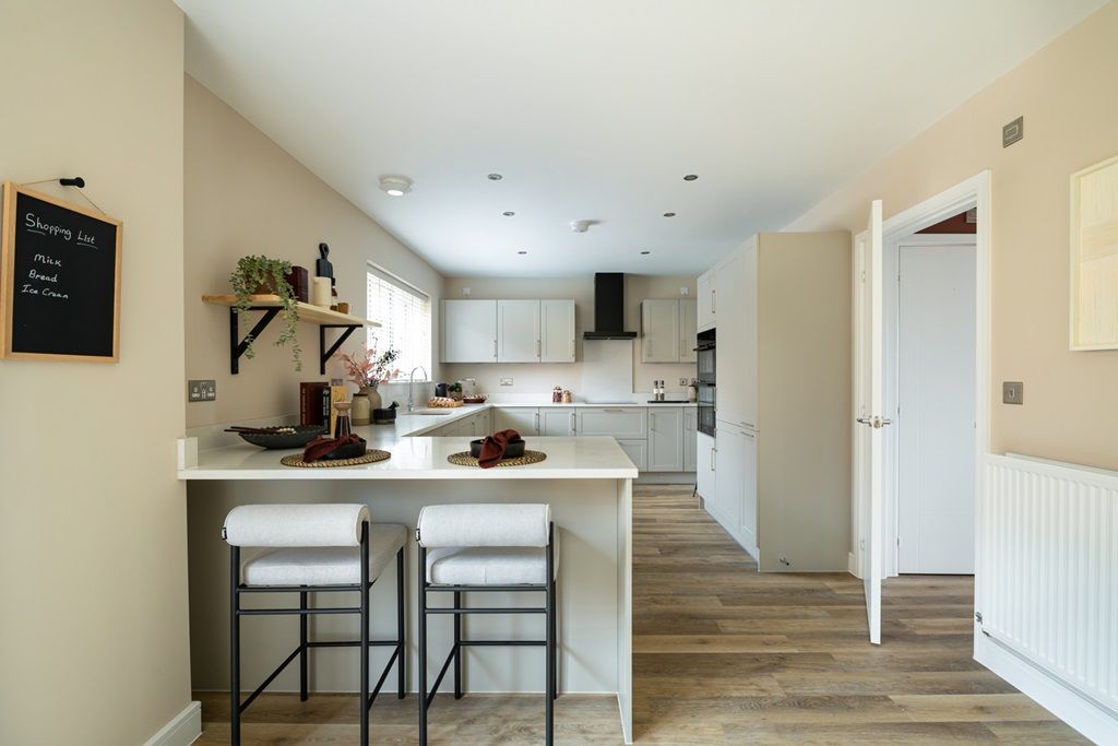 Property photo 3 of 15 Sit Up At The Breakfast Bar
