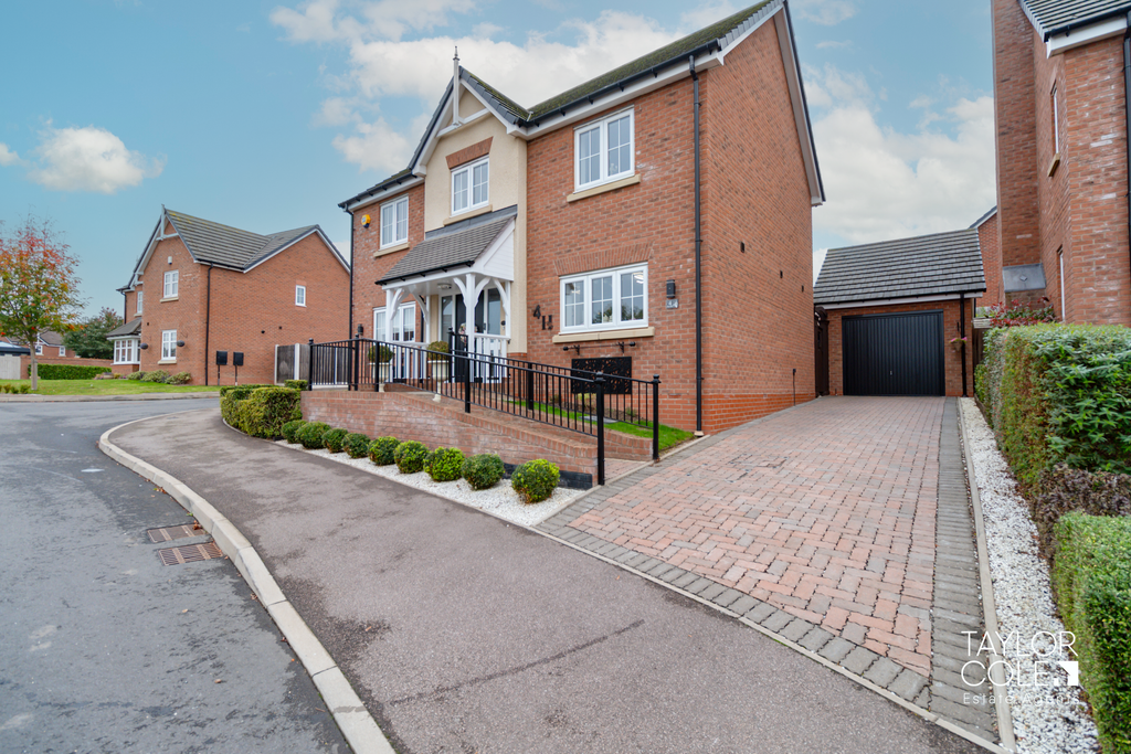 Property photo 2 of 23