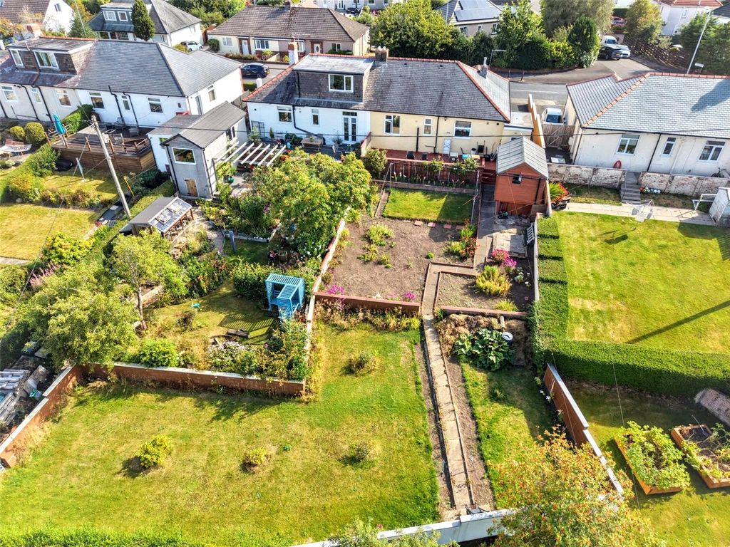 Property photo 2 of 31 Picture No. 03