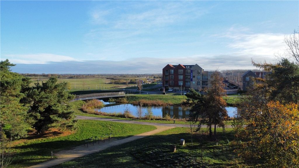 Property photo 1 of 9 Picture No. 11