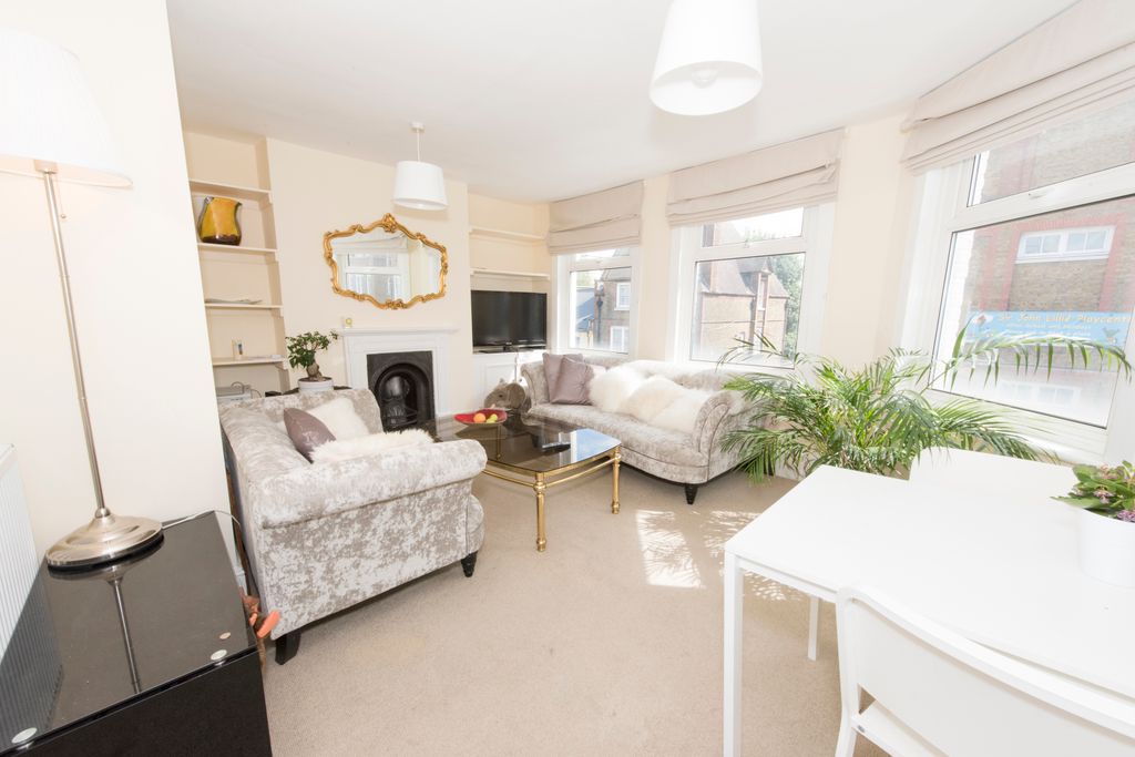Property photo 2 of 9