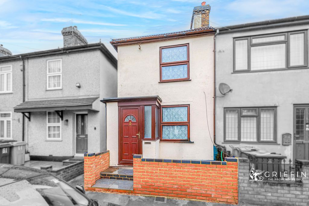 Property photo 1 of 18 1P1831443Edit2