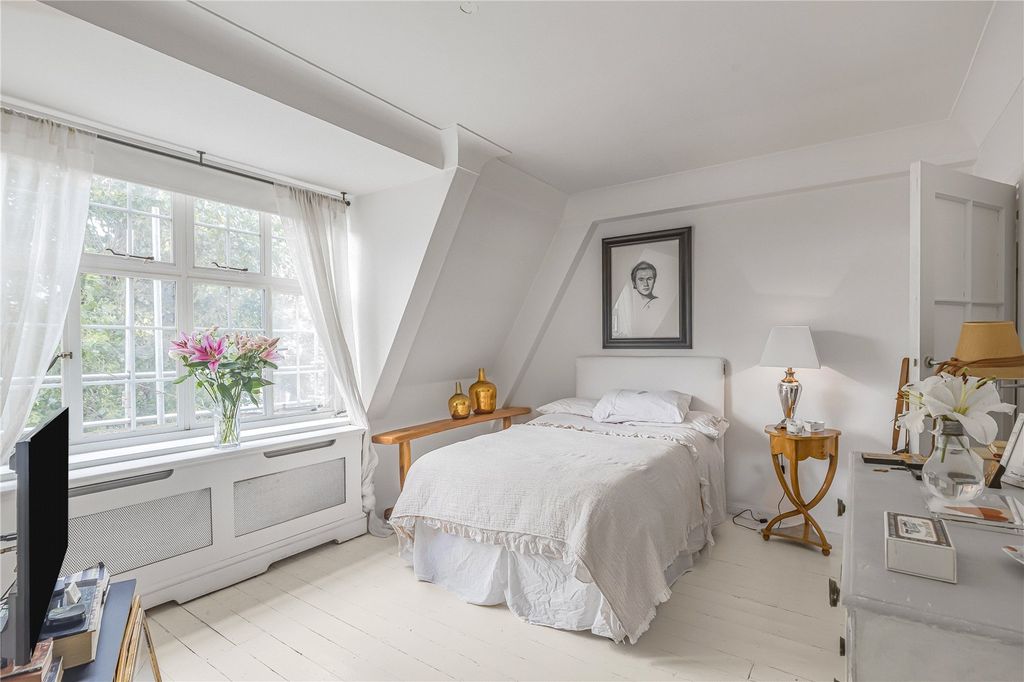 Property photo 1 of 16 Picture No. 09