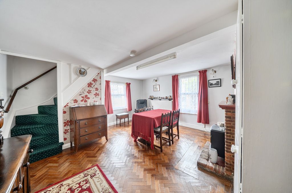 Property photo 3 of 15 Dining Room
