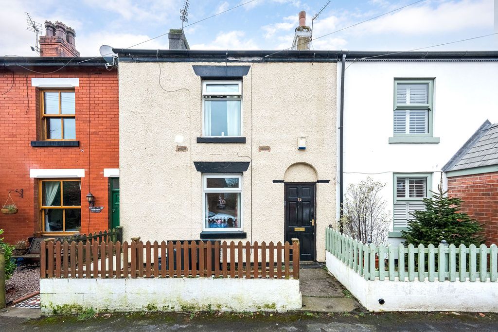 Property photo 3 of 19 Gallery