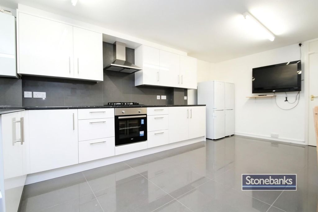 Property photo 1 of 8 Design Sans Titre - 7.Png