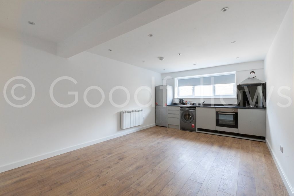 Property photo 1 of 9 Picture No. 01