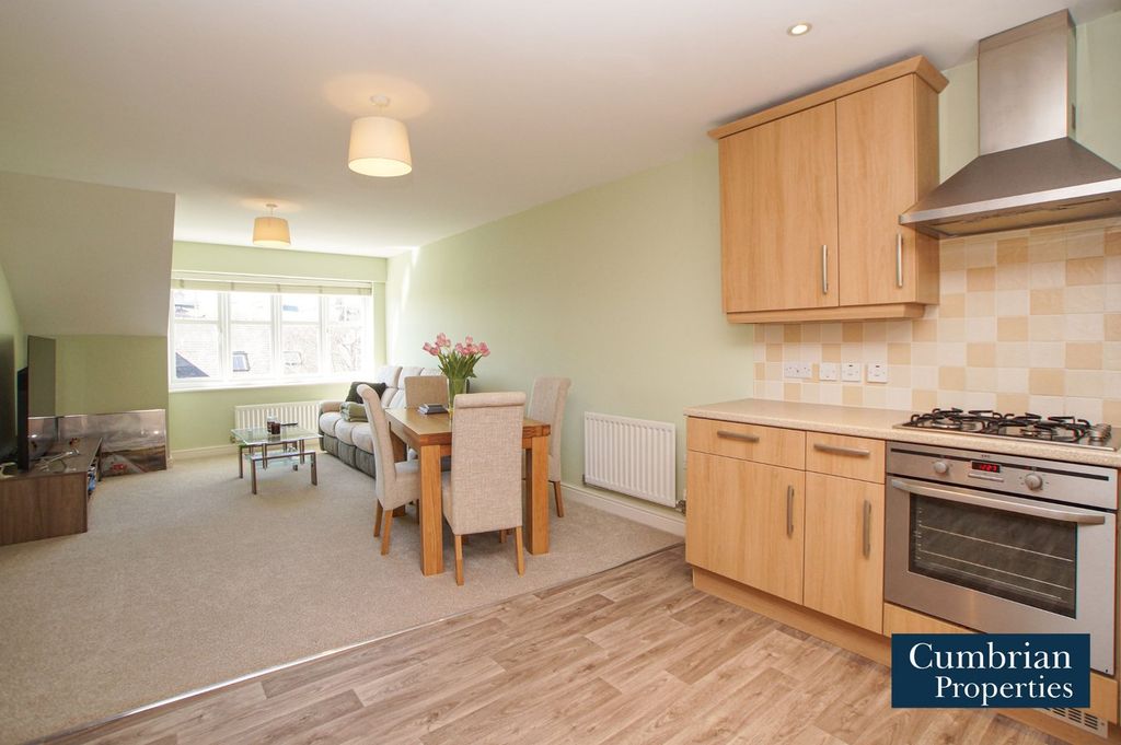 Property photo 2 of 14 Open Plan Living