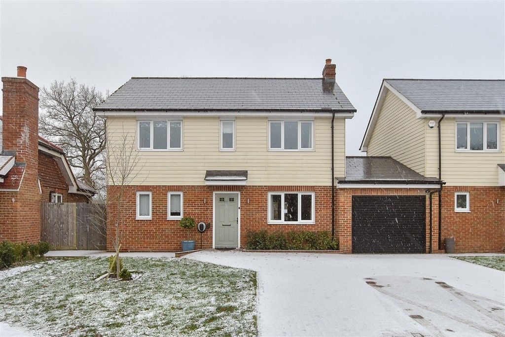 Property photo 1 of 16 External (Web)