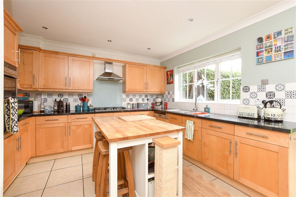 Property photo 3 of 19 Kitchen/Diner