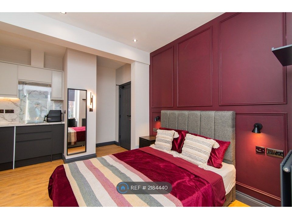 Property photo 1 of 26 Bedroom 3