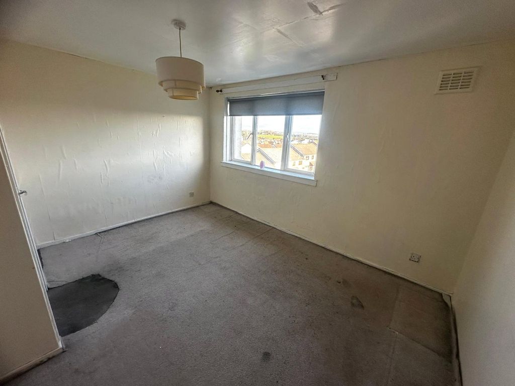 Property photo 3 of 9 Picture No. 08