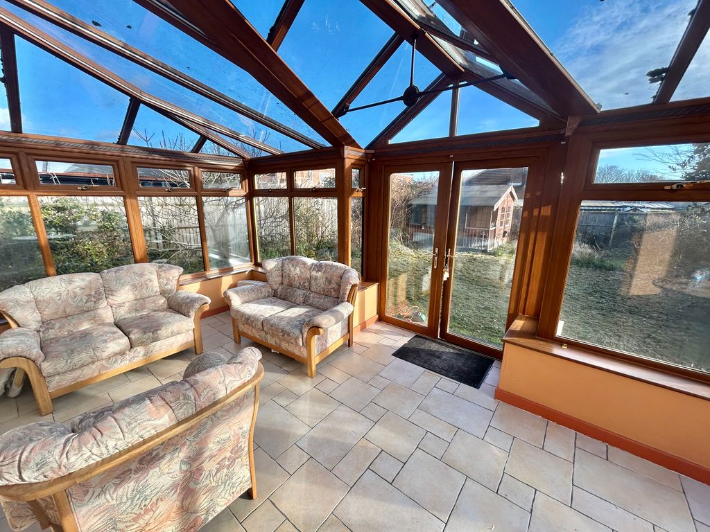 Property photo 3 of 16 Image