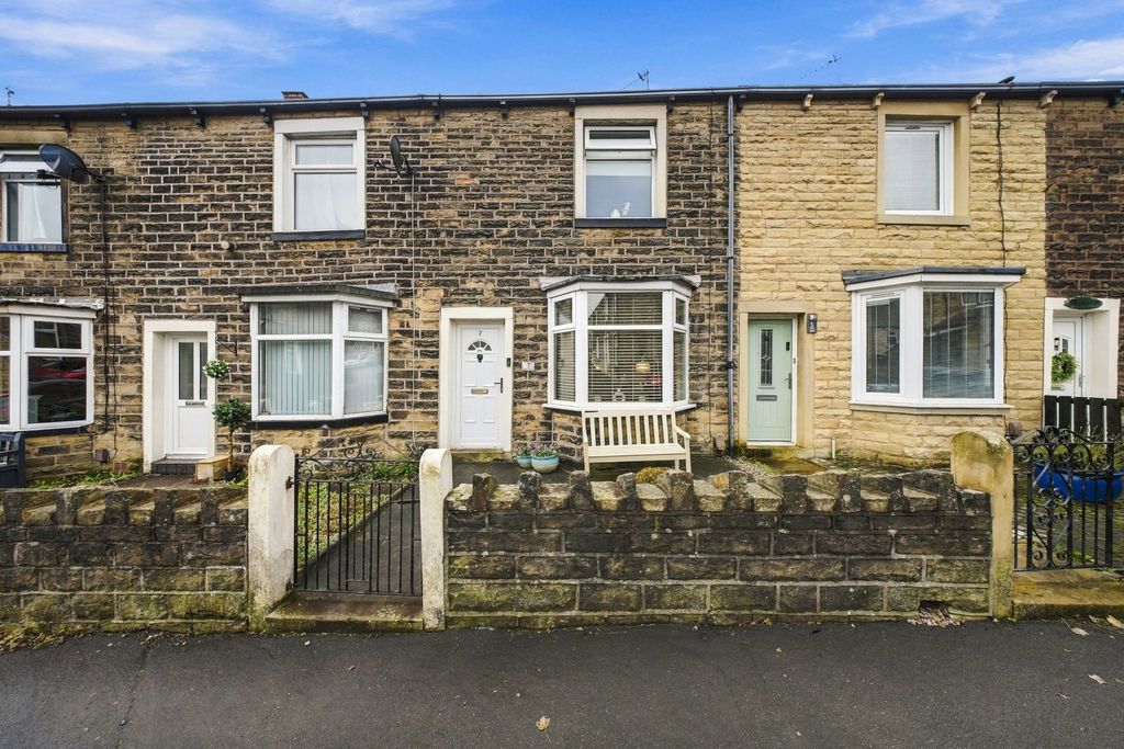 Property photo 1 of 26