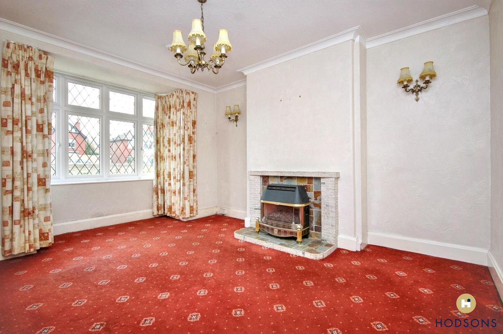 Property photo 2 of 15 Living Room