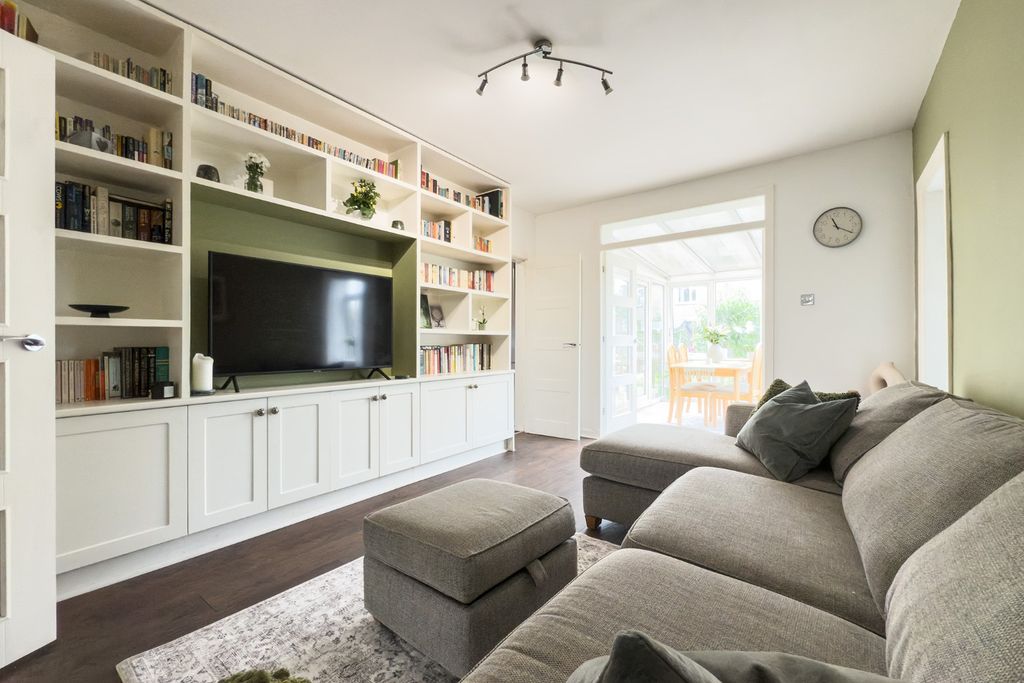 Property photo 2 of 27 4446292