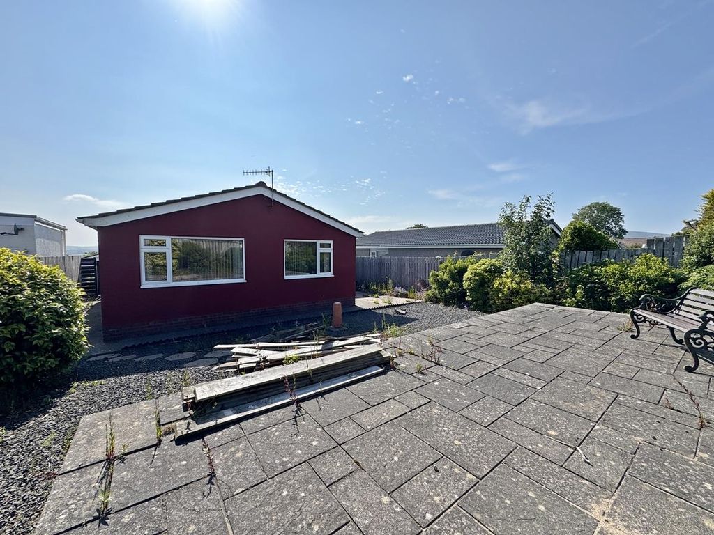 Property photo 3 of 21 3.Jpeg