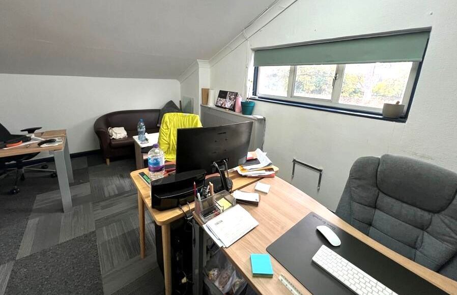 Property photo 2 of 5