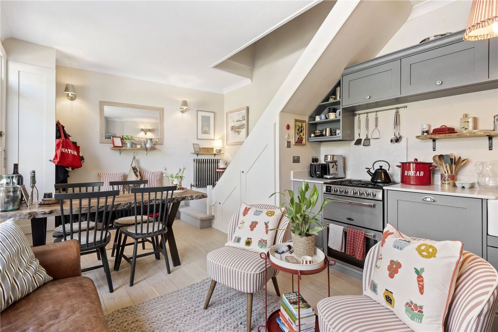 Property photo 1 of 13 Open Plan Living