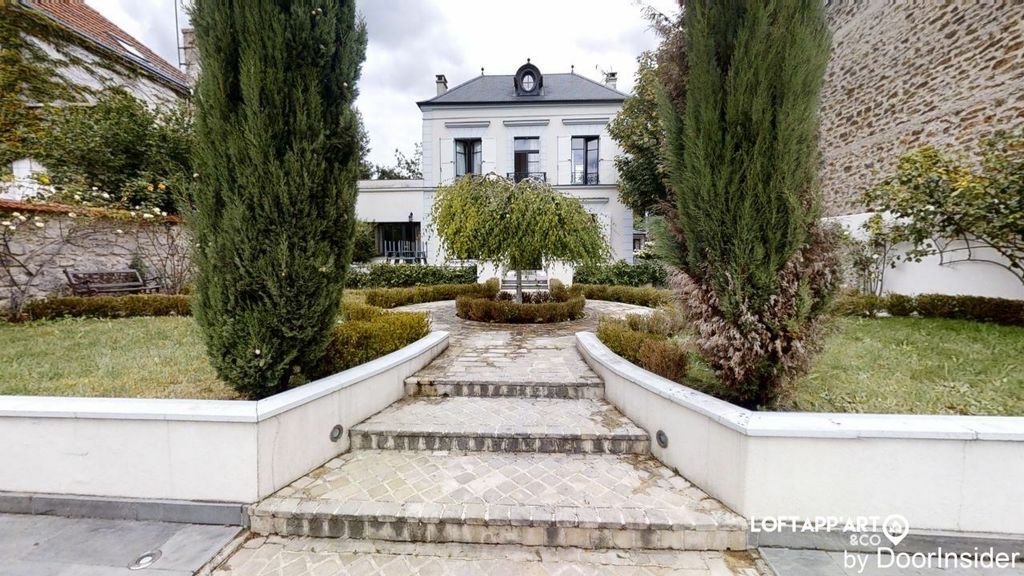 Property photo 1 of 29