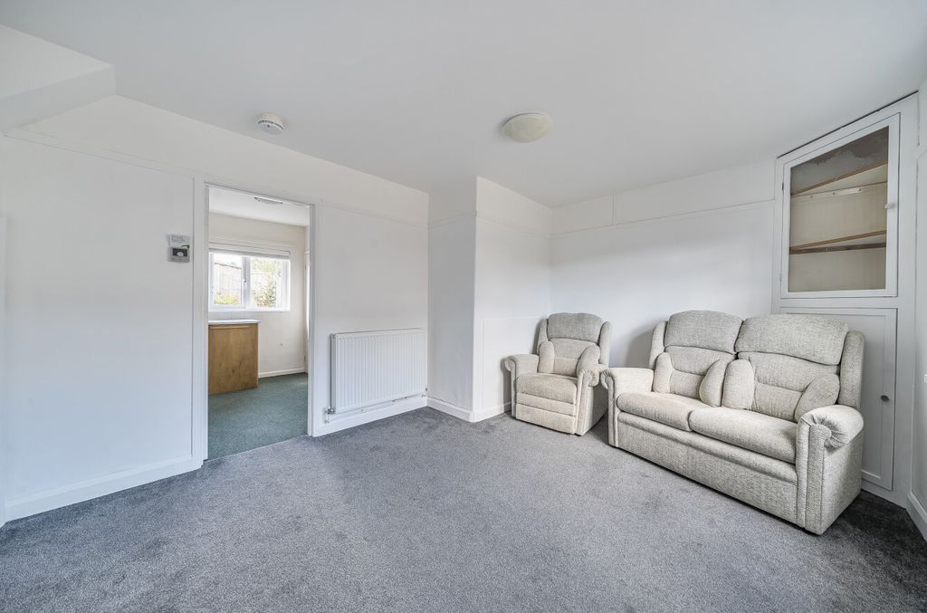 Property photo 2 of 21 1357415-14-68d41c...