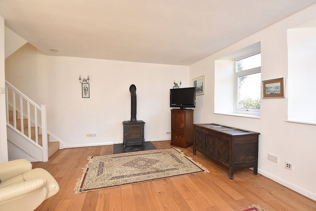 Property photo 3 of 17 Picture No. 04