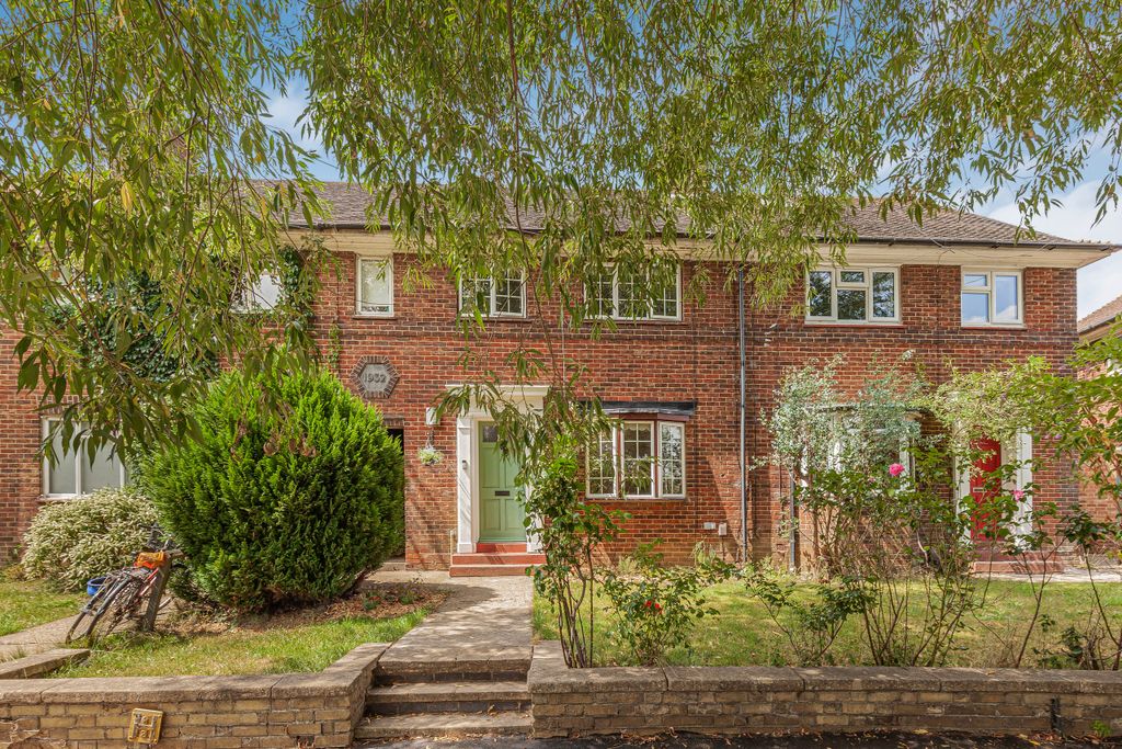 Property photo 1 of 11 288331