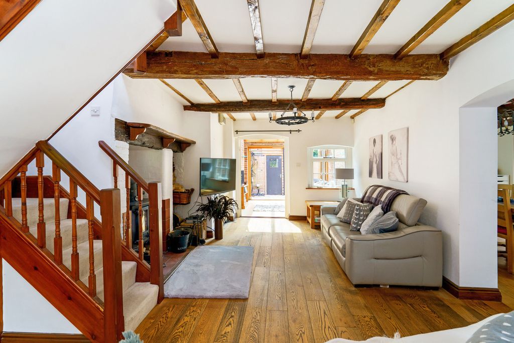 Property photo 2 of 38