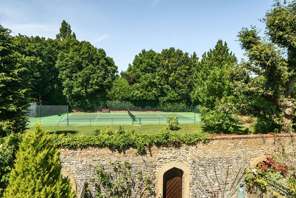 Property photo 2 of 23 1334679-4-6899Eb4...