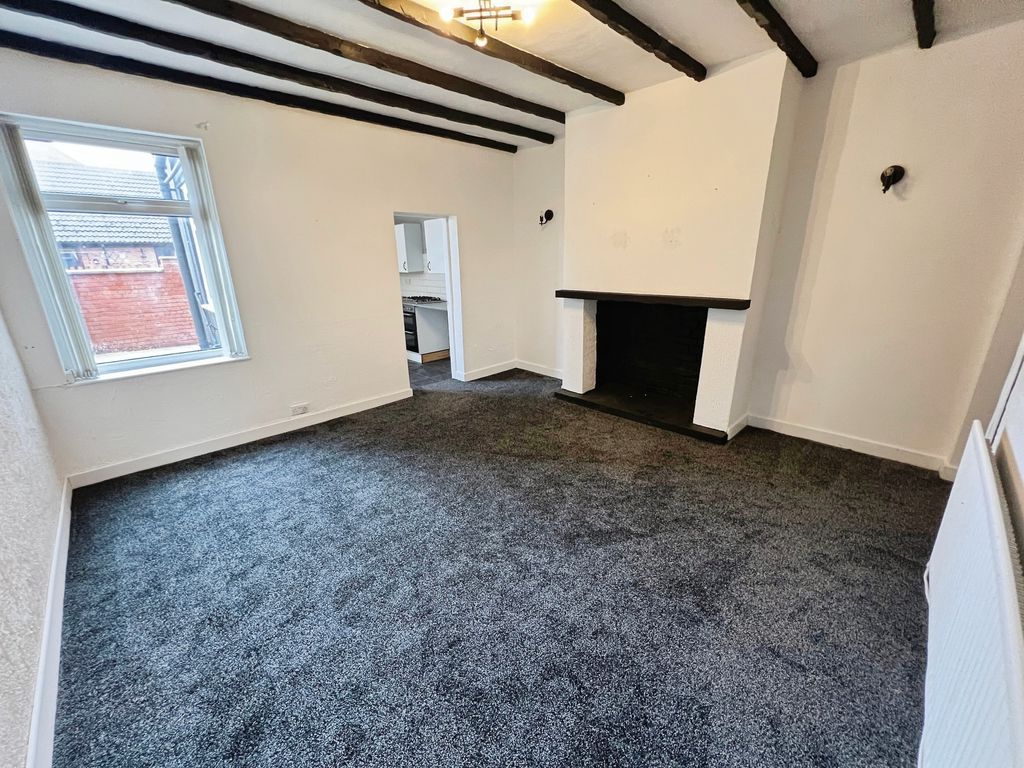 Property photo 2 of 13 Dining Room