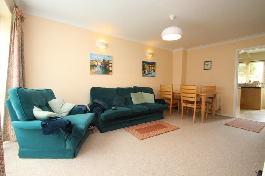 Property photo 3 of 8