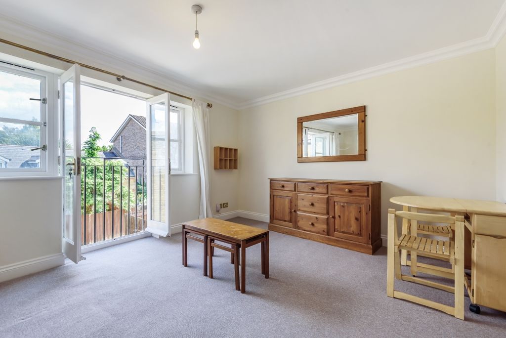 Property photo 3 of 7 892524 (3)