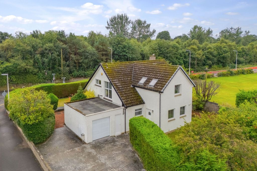 Property photo 1 of 44