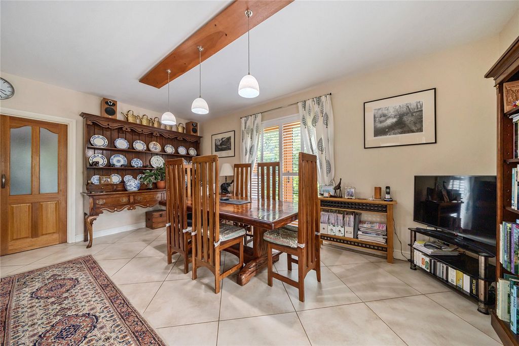 Property photo 3 of 29 Picture No. 25