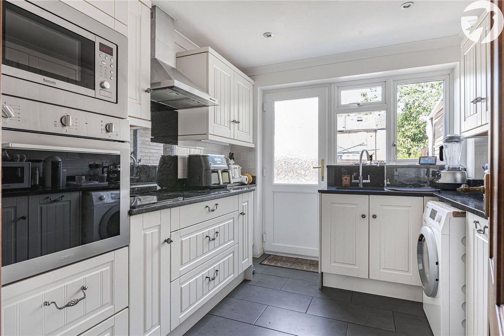 Property photo 2 of 16 Robinson Jackson