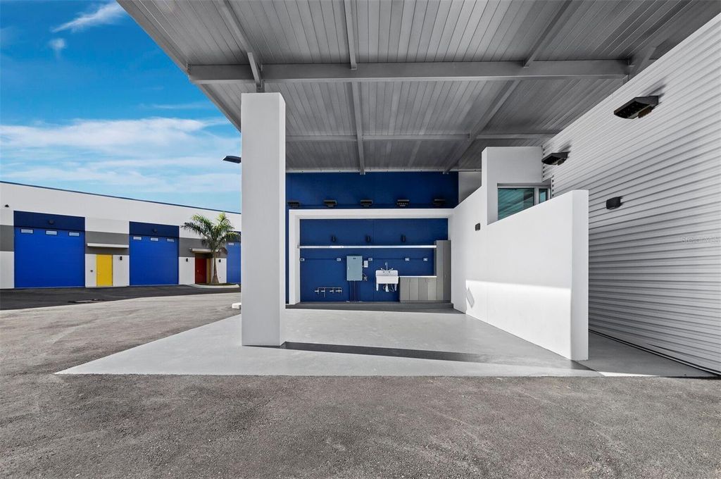 Property photo 3 of 18 <Alttext/>
