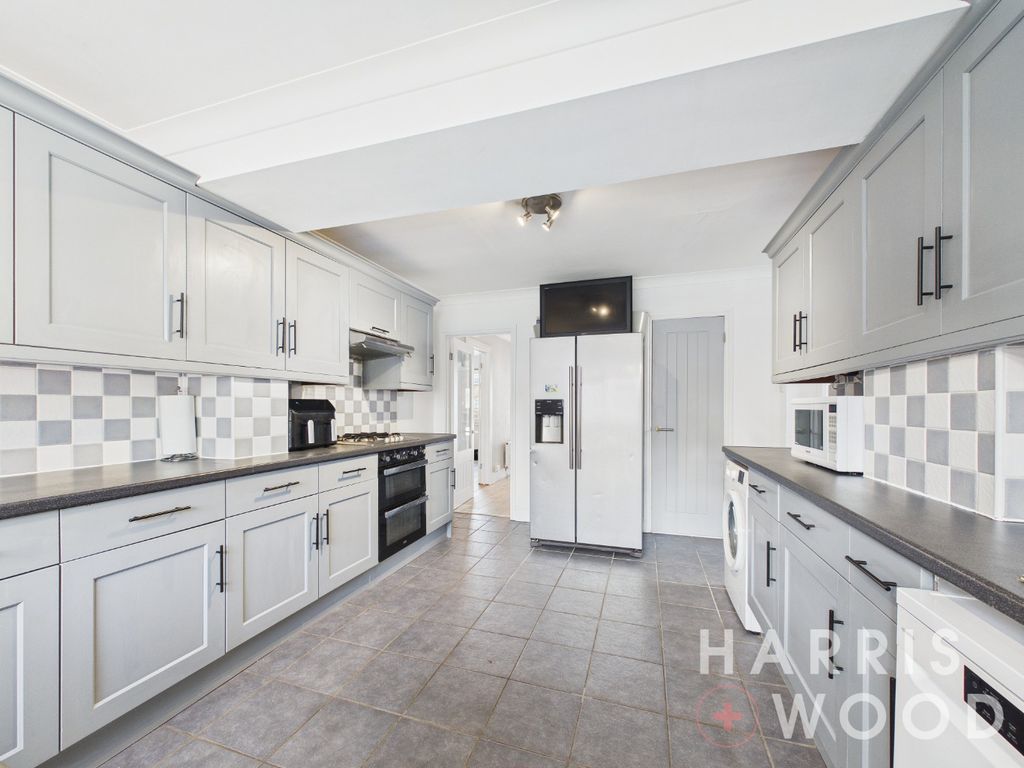 Property photo 2 of 37 5035133