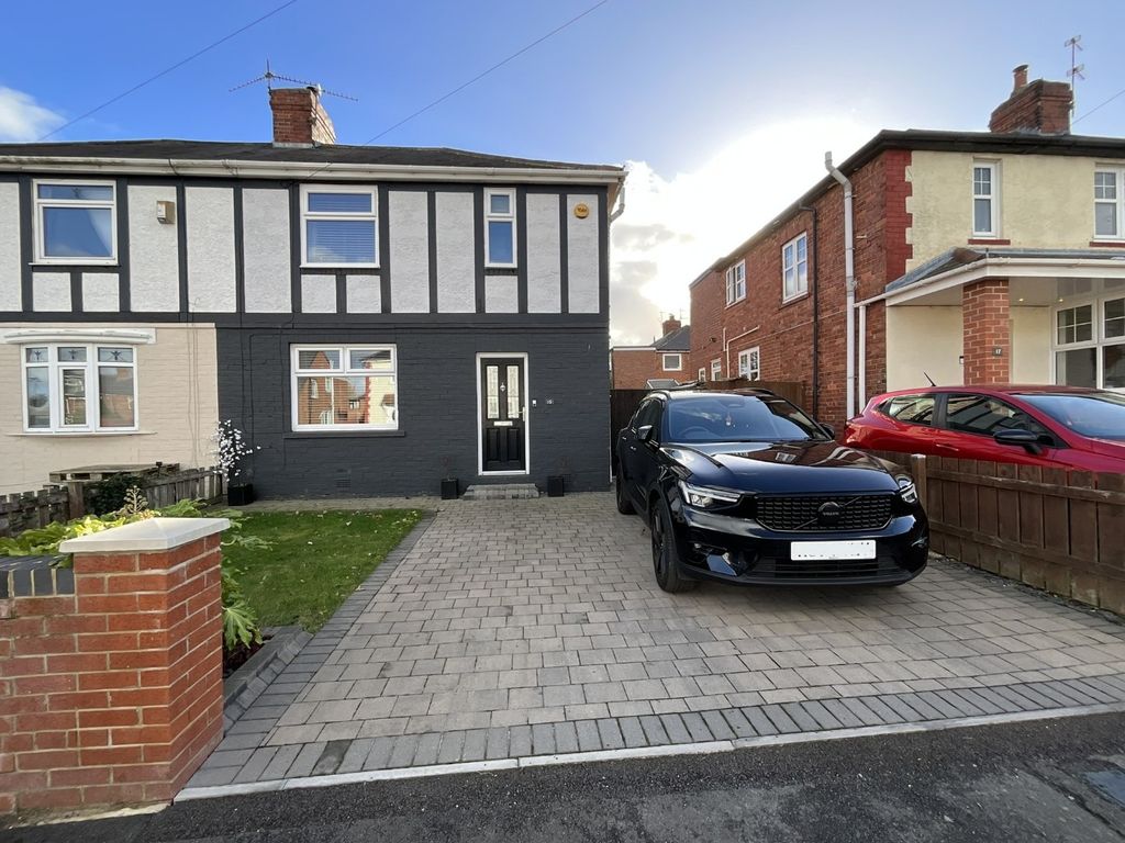 Property photo 1 of 26 4649760