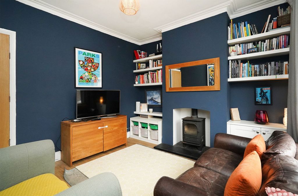 Property photo 2 of 15