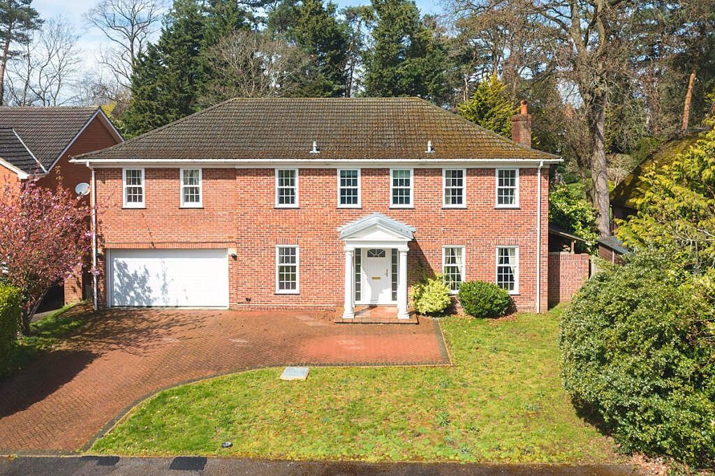 Property photo 1 of 14