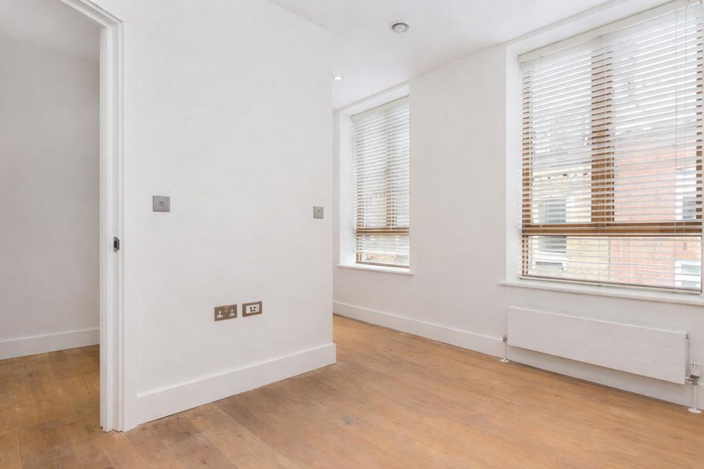 Property photo 1 of 4 3 Elisa Court 1 09.03 .Png