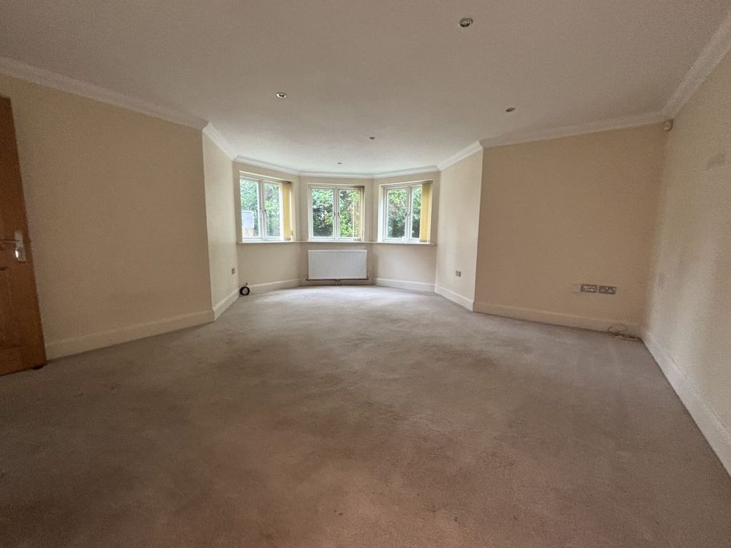 Property photo 3 of 10 Image 3